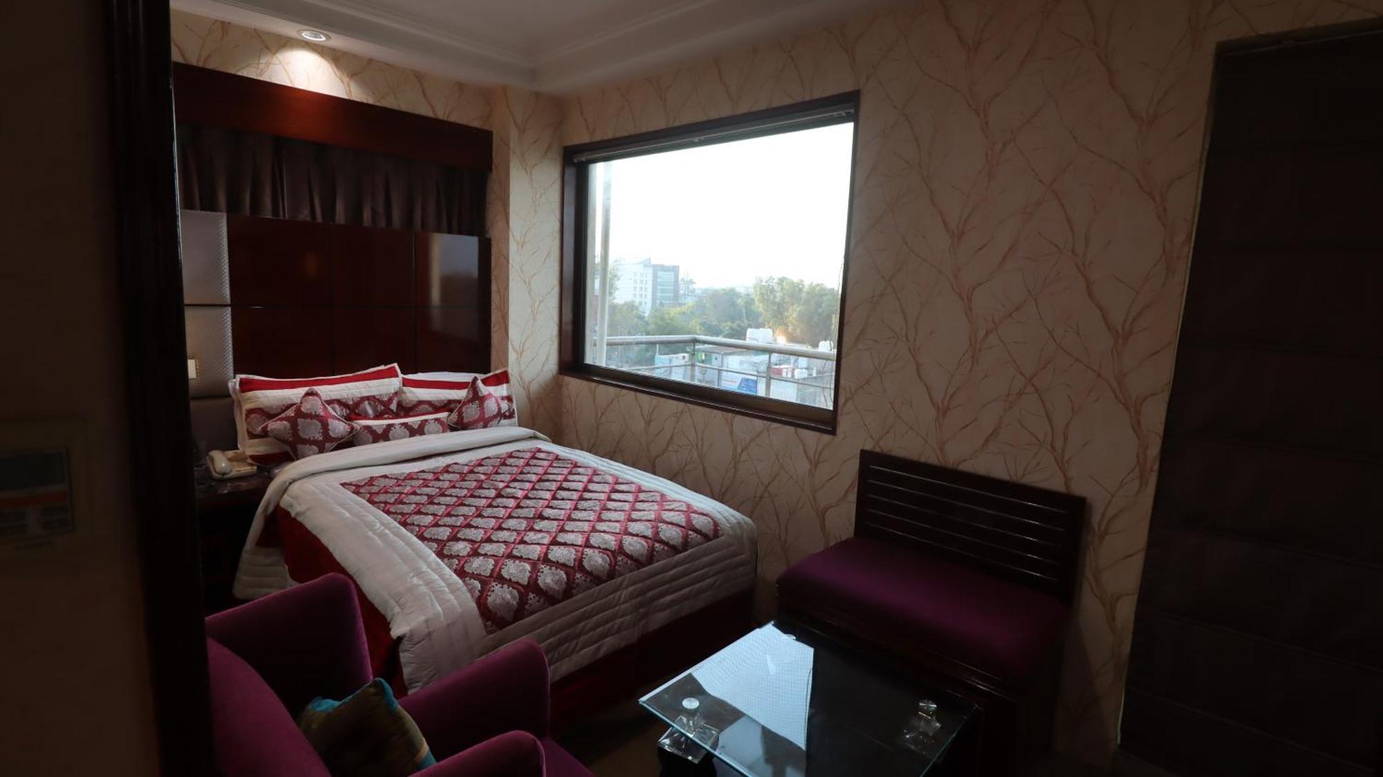Skycity Hotel Gurgaon Exterior foto