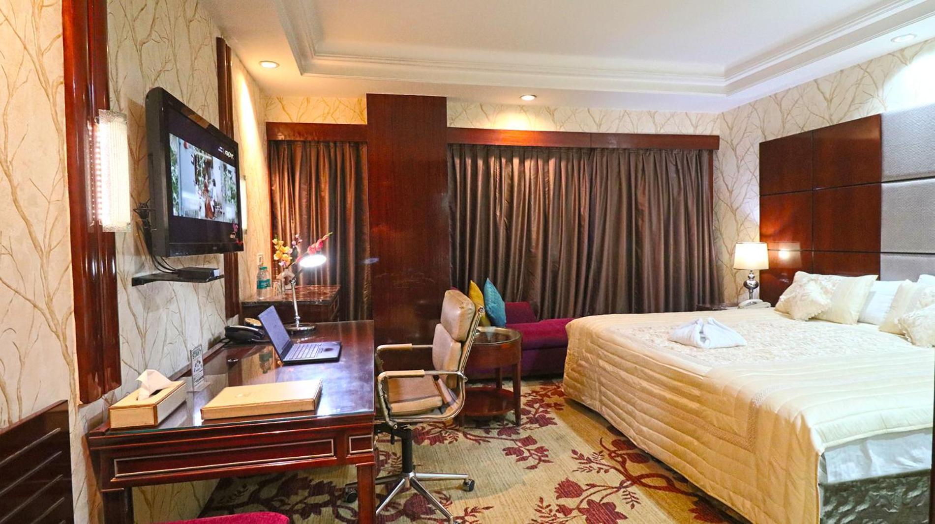 Skycity Hotel Gurgaon Exterior foto